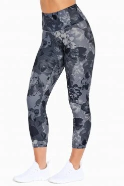 Marika Balance Collection Printed Contender High Waist Mid Calf Capri