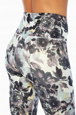 Marika Balance Collection Printed Contender High Waist Mid Calf Capri