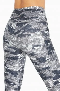 Marika Balance Collection Eclipse Side Pocket Printed Ankle Legging