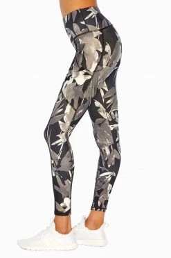 Marika Balance Collection Printed Side Pocket Eclipse Ankle Legging Bottoms