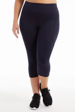 Marika Bestsellers High-Rise Tummy Control Capri (Plus Size)