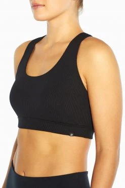 Marika Avianna Rib Sports Bra Features