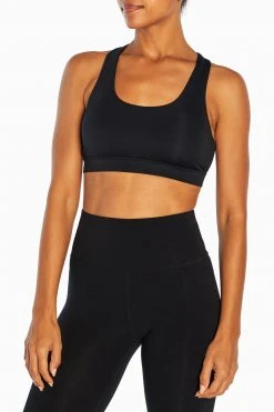 Marika Avianna Sport Bra - Playful Print, Comfort Fit, New Arrival 47 Marika Features Avianna Sport Bra