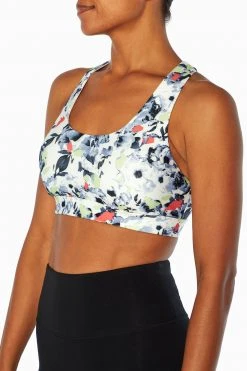 Marika Avianna Sport Bra - Playful Print, Comfort Fit, New Arrival 29 Marika Features Avianna Sport Bra