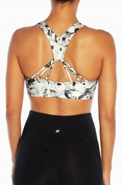 Marika Avianna Sport Bra - Playful Print, Comfort Fit, New Arrival 31 Marika Features Avianna Sport Bra