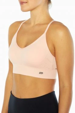 Marika London Seamless Sports Bra - High Support, Comfort Fit, New Arrival 36 Marika London Seamless Sports Bra Features