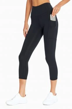Marika Elsa Side Pocket Mid Calf Capri