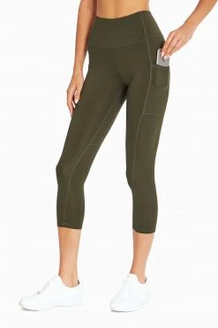 Marika Elsa Side Pocket Mid Calf Capri