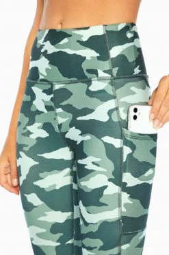 Marika Elsa Side Pocket Mid Calf Capri