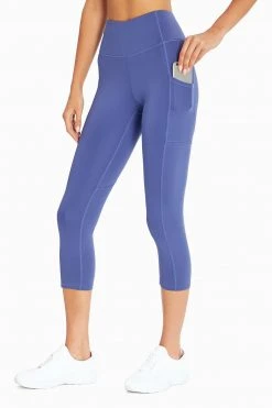 Marika Elsa Side Pocket Mid Calf Capri