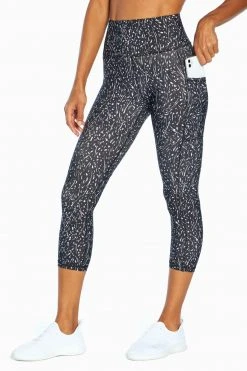 Marika Elsa Side Pocket Mid Calf Capri