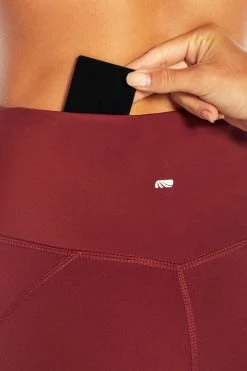 Marika Pocket Shop Delinah Ankle Legging