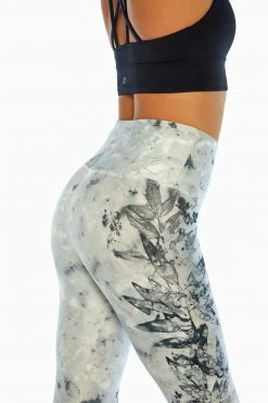 Marika Pocket Shop Enchant Printed Legging - Playful Prints, Comfort Fit, High-Waisted Yoga Pants 21 Marika Pocket Shop Enchant Printed Legging