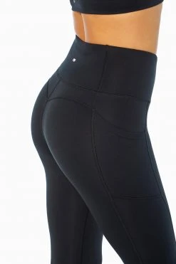 Marika Pocket Shop Wanderer Side Pocket Legging - Playful Prints, Comfort Fit, High-Waisted Yoga Pants 55 Marika Pocket Shop Wanderer Side Pocket Legging