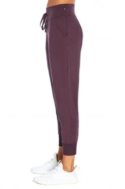 Marika Mona Jogger Features