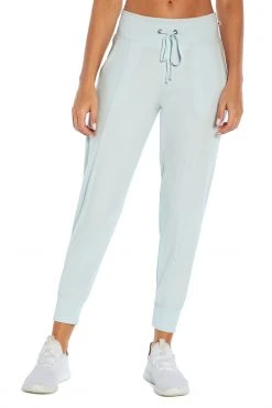 Marika Mona Jogger Features