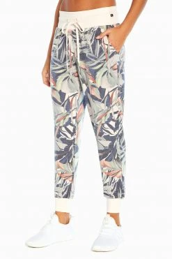 Marika Resort Jogger Pocket Shop