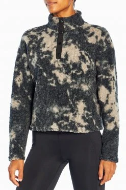 Marika Tyra Cropped Sherpa Pullover