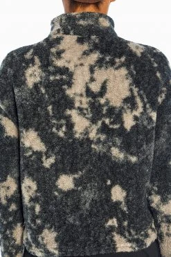 Marika Tyra Cropped Sherpa Pullover