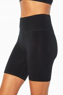 Marika Pocket Shop Ambie Short