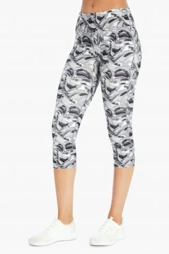 Marika Sport Swirled Paint Printed Capri Legging - Black